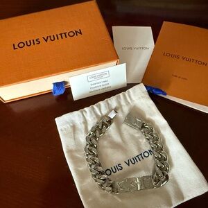 Stanley Silver Chain Bracelet Men’s LV